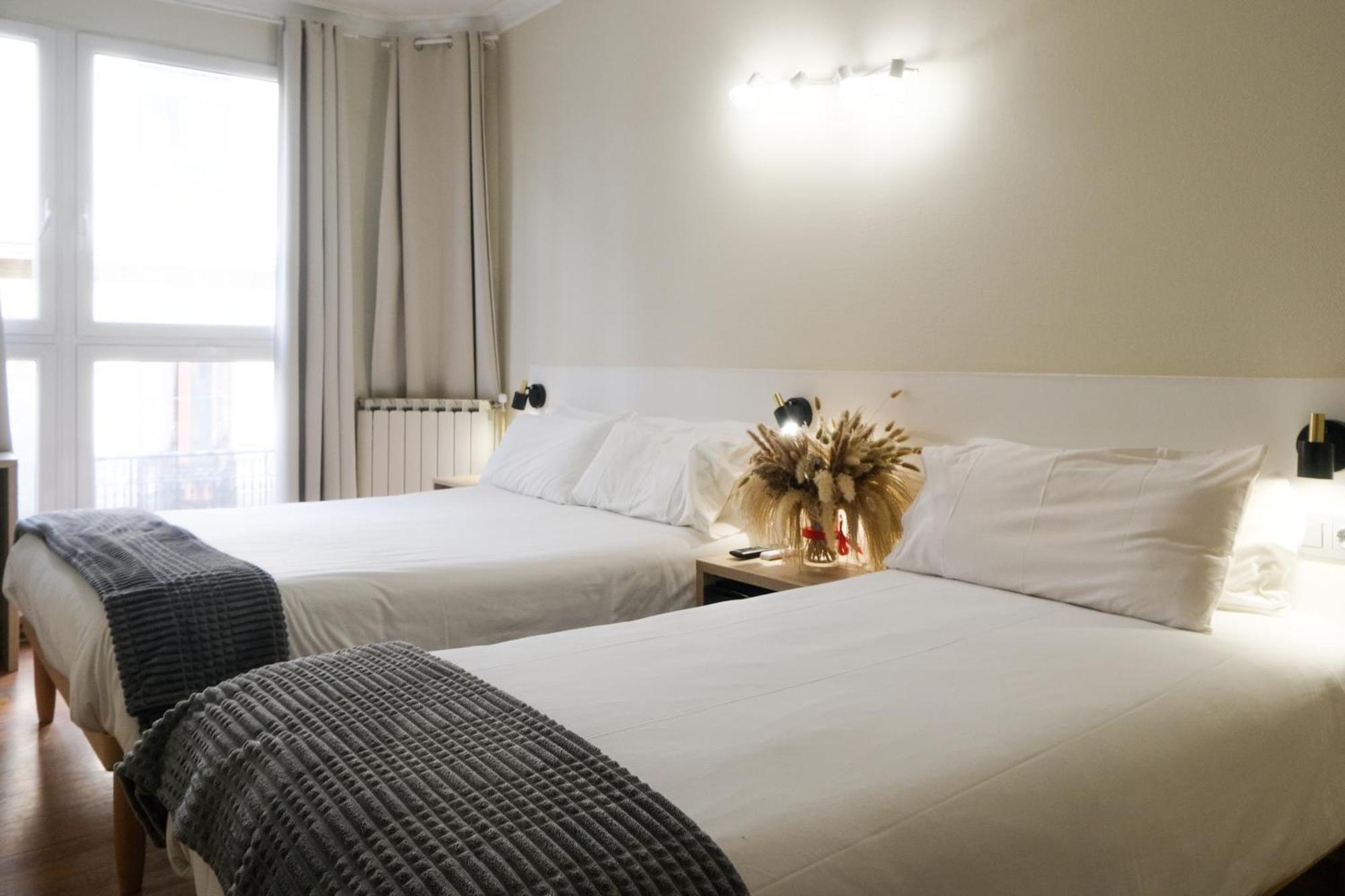 Pension Artea San Sebastian Bagian luar foto