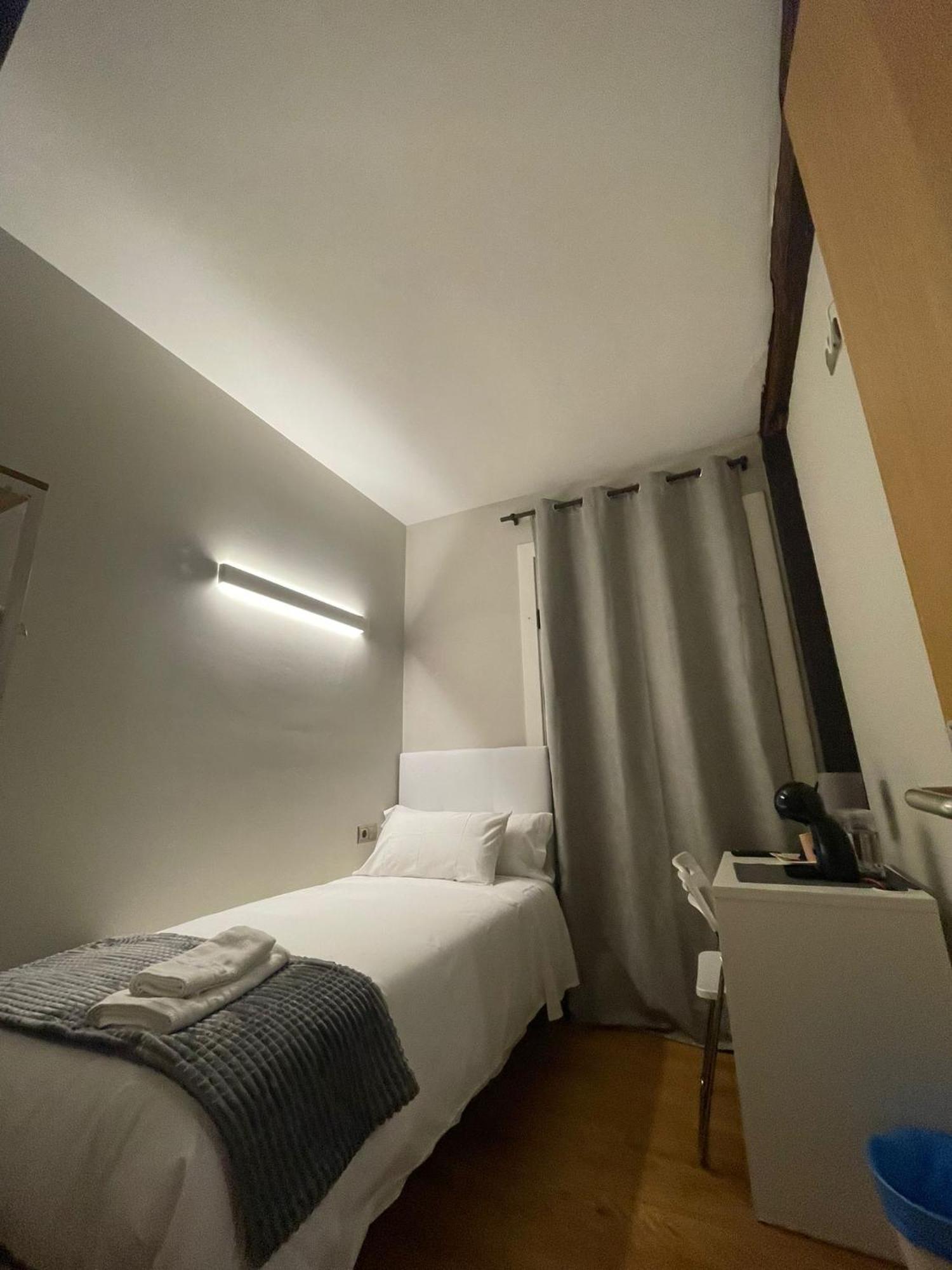 Pension Artea San Sebastian Bagian luar foto